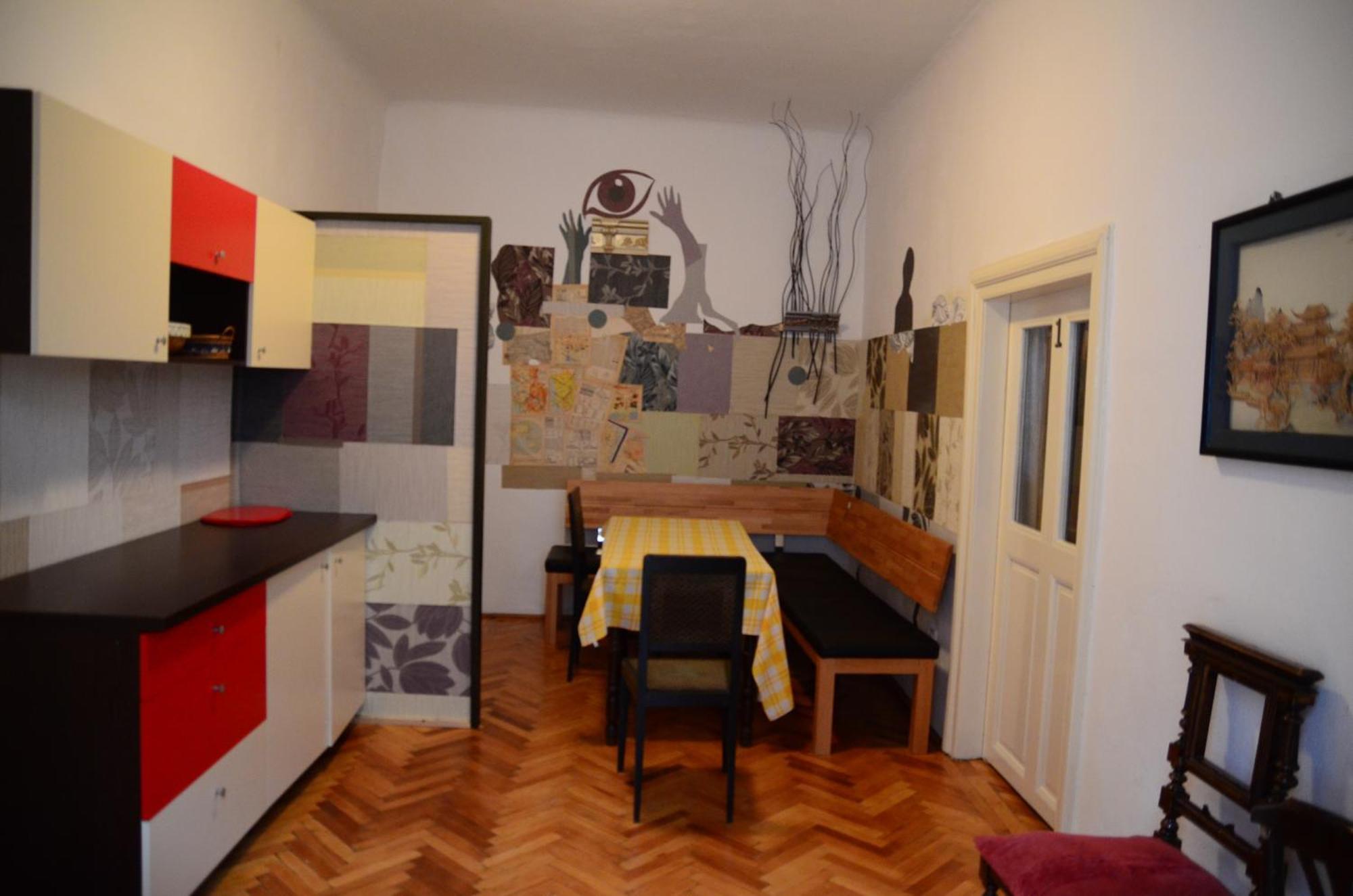 Hostel Pangeea Sibiu Bilik gambar