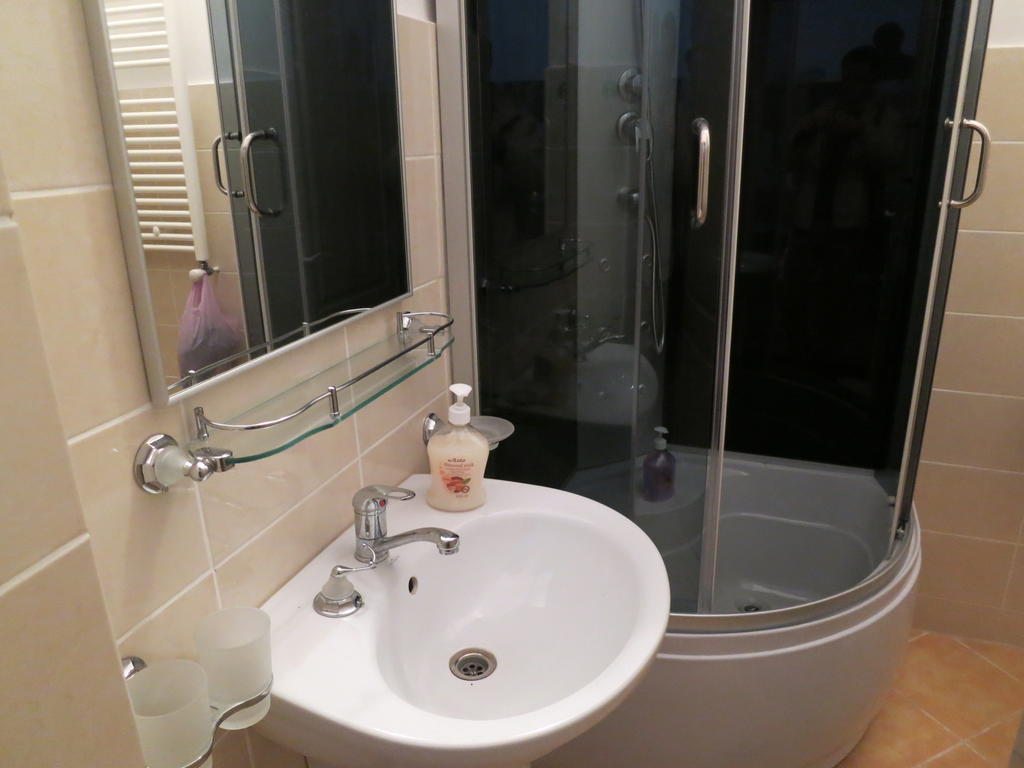 Hostel Pangeea Sibiu Luaran gambar