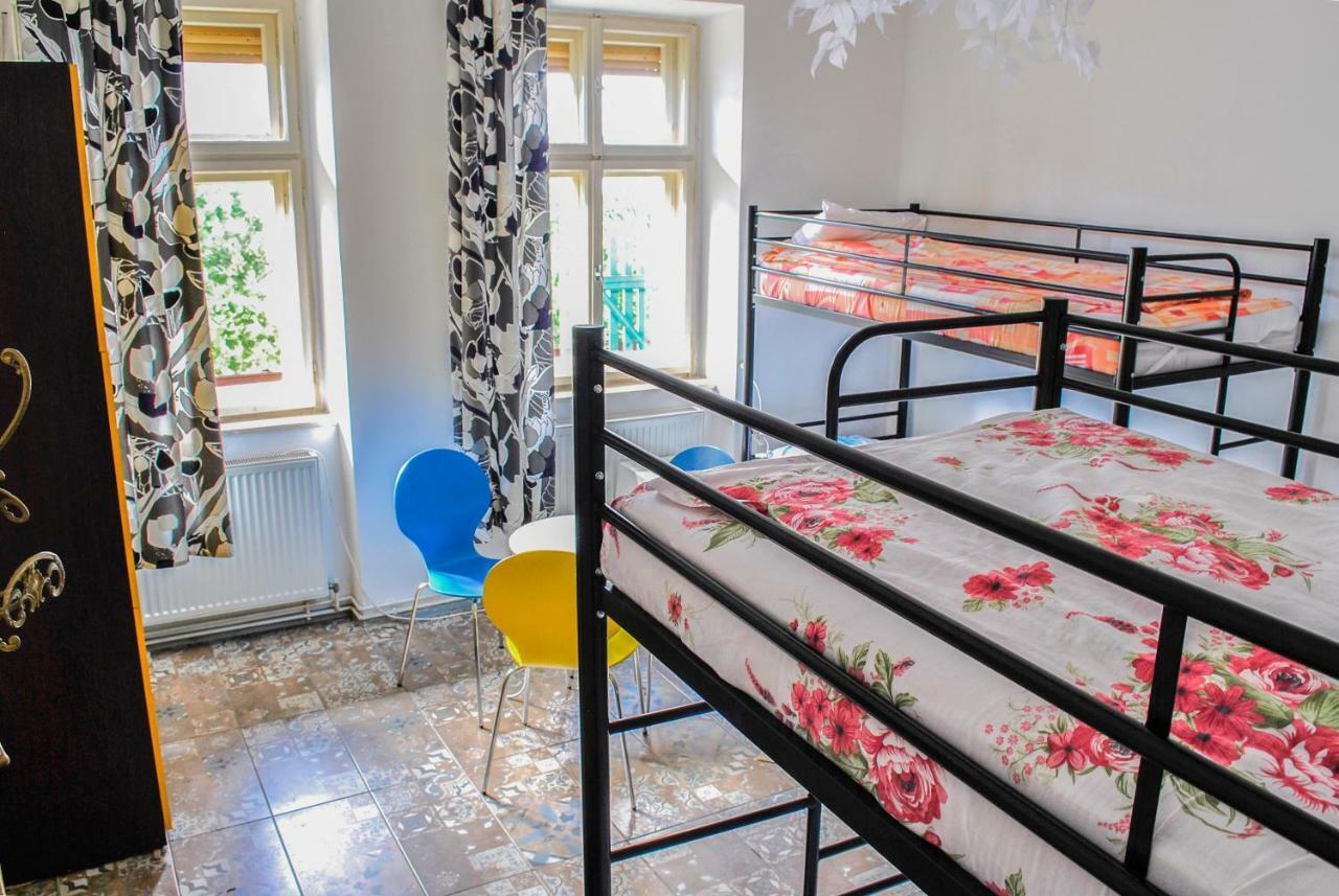 Hostel Pangeea Sibiu Luaran gambar